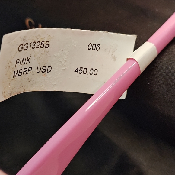 Gucci Pink Rectangular Sunglasses - Picture 5 of 5